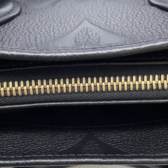 LOUIS VUITTON OnthegoEW Monogram Empreinte Leather Noir M23640 - Picture 13 of 15